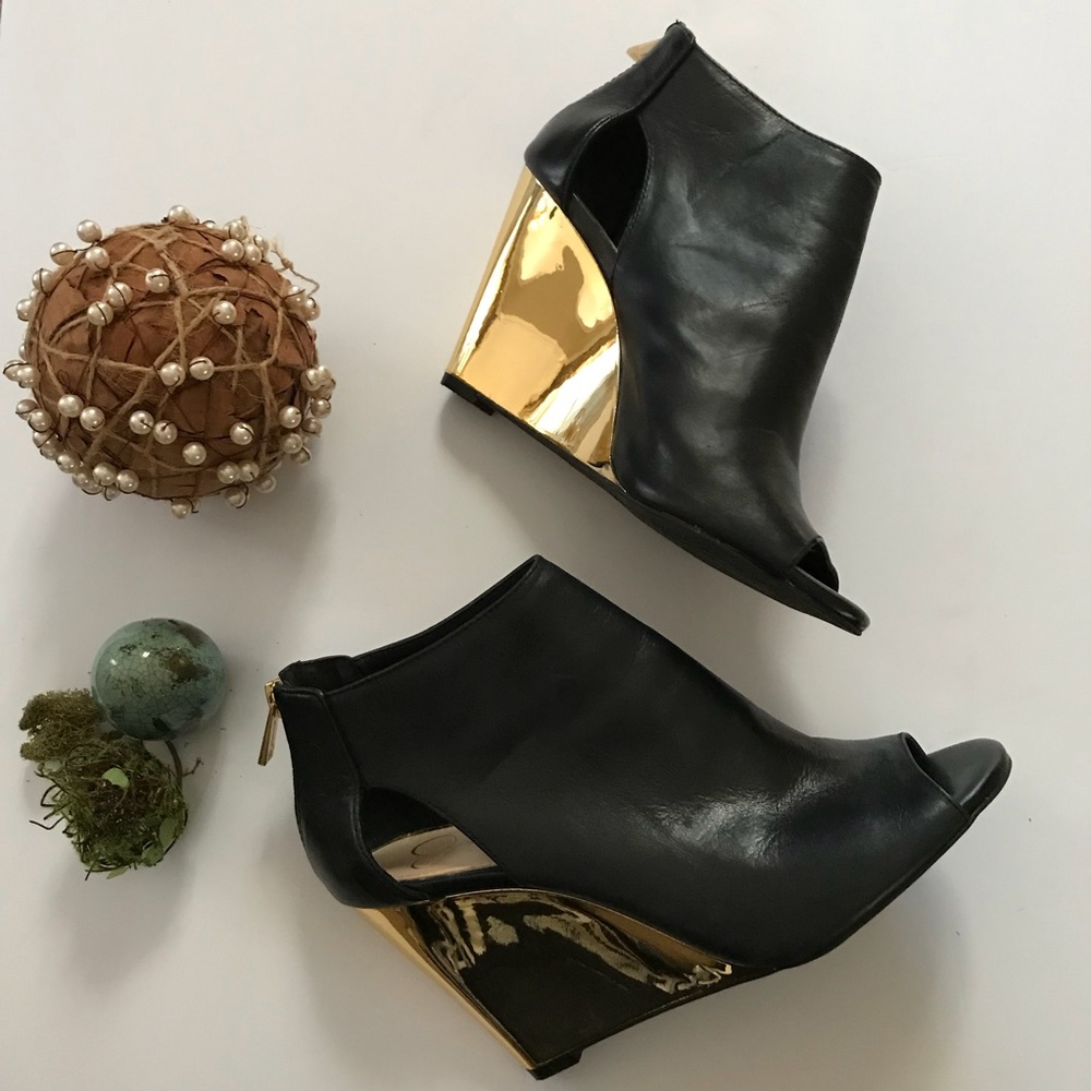 SALE ✨  Leather Jessica Simpson Gold Wedge Heels